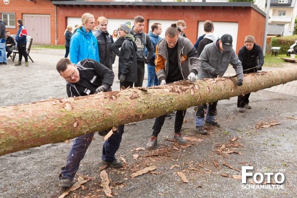 2019.10.05_Kirmesbaumstellen KB 19 Niederbrechen (5 von 107)