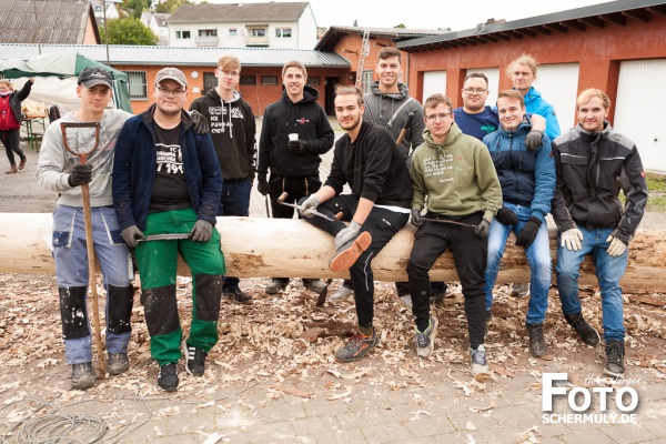 2019.10.05_Kirmesbaumstellen KB 19 Niederbrechen (36 von 107)