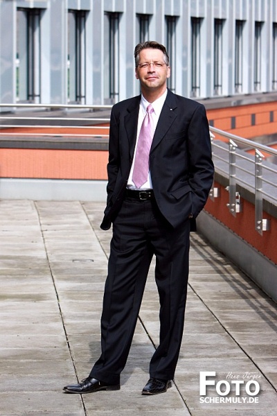 Portrait Mann Business